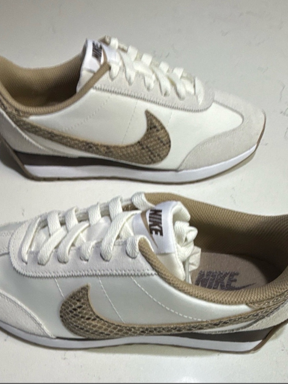 Nike Pacific PRM Sail British Khaki Womens 8 / Mens 6.5 JR1377-101